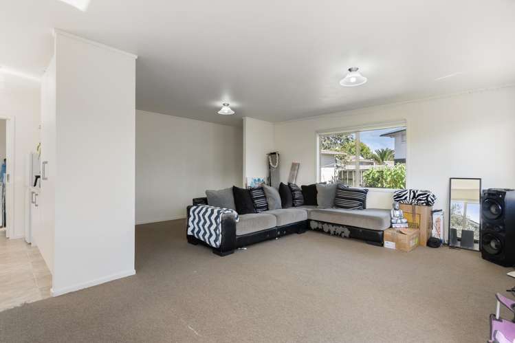62B Walworth Avenue Pakuranga Heights_6