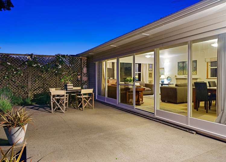 29 Hona Street Waikanae Beach_15