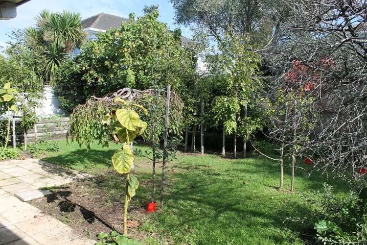 5/10 Gerard Way Saint Johns_20