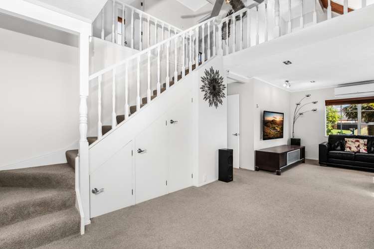 95 Saint Annes Crescent Wattle Downs_7