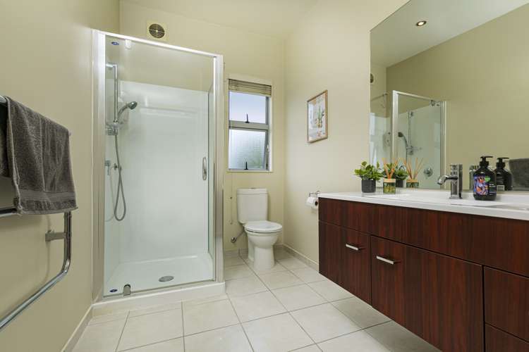 22/40 Scarlet Oak Drive Schnapper Rock_14