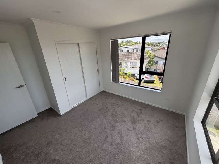 31A Helleur Road Massey_7