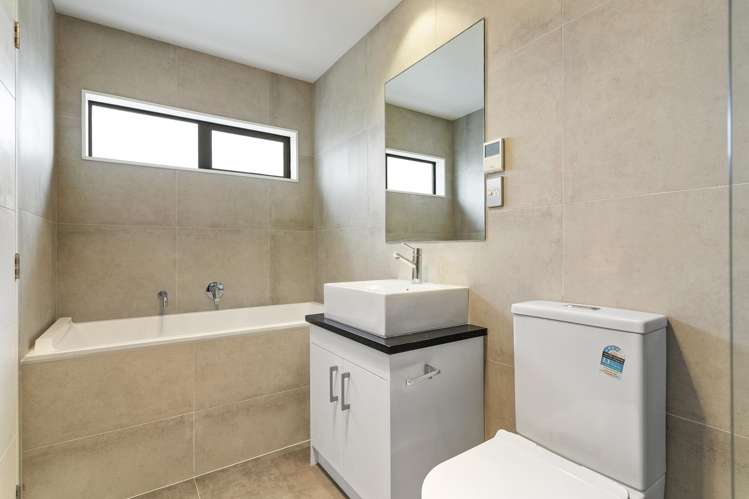 29 Meritage Lane Te Atatu South_15