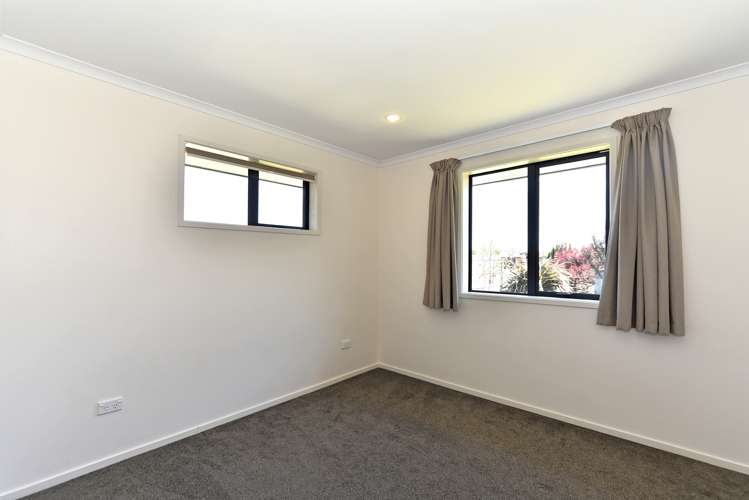 6 Ken Wadsworth Way Stoke_17