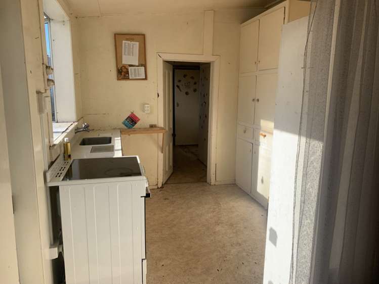 40 Eastbourne Street Caversham_7