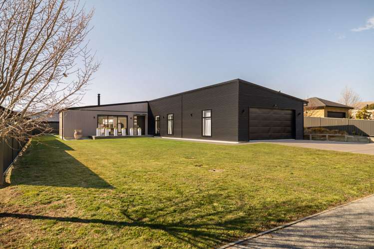 11 Alice Burn Drive Luggate_16