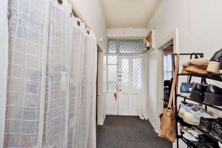 8 Centre Street Strathern_18