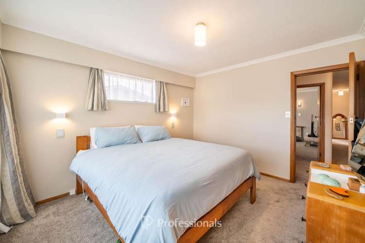 1075 Fergusson Drive Clouston Park_11