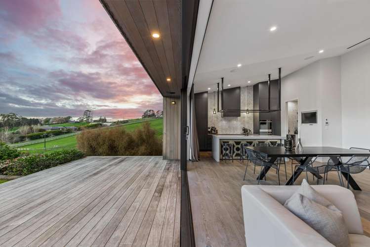 15 Myra Evelyn Grove Dairy Flat_7