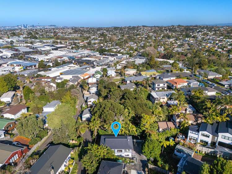 2/7 View Road Glenfield_18