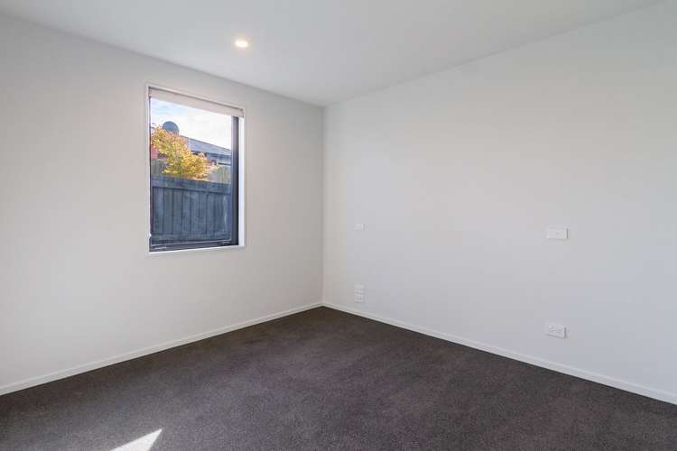 2/55 Opawa Road Waltham_5