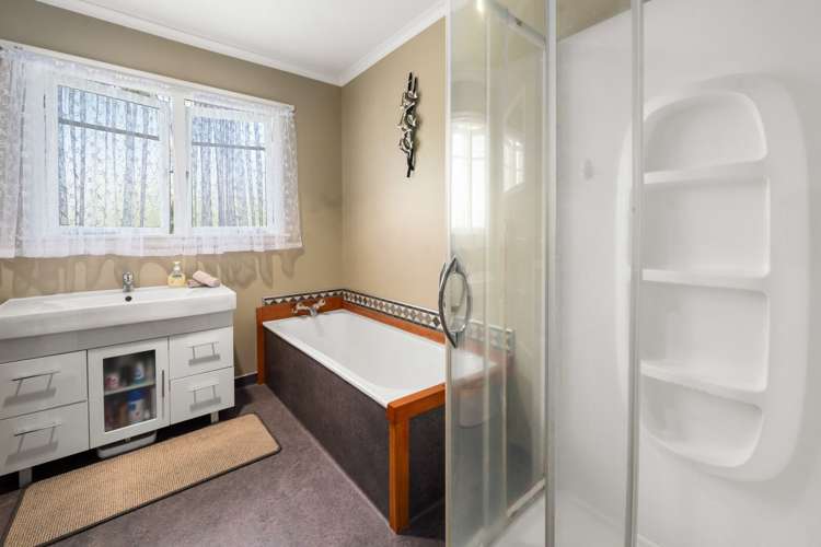 115 Golf Road Taumarunui_18