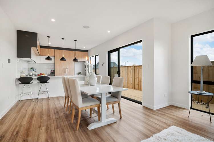 9 Edward Abell Street Wainui_15