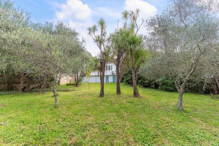 77 Kurahaupo Street Orakei_14