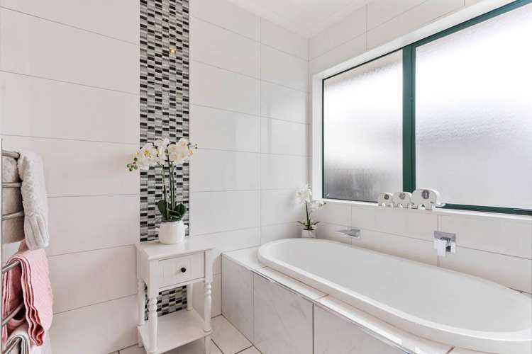 9 Mulroy Place East Tamaki Heights_21