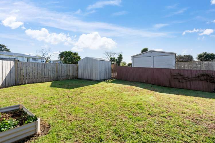 10 Ogle Crescent Kamo_17