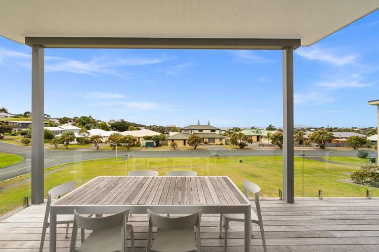 13 Driftwood Place Mangawhai Heads_17