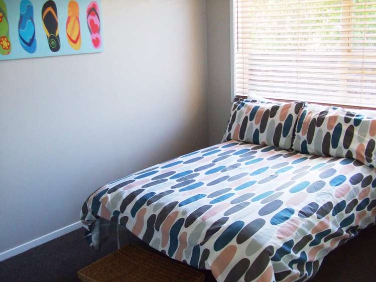 2/34 Blacklock Avenue Henderson_7