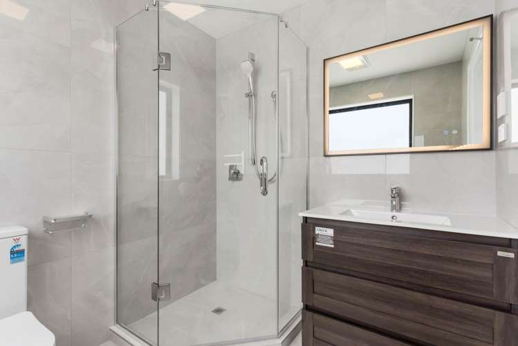 7B Edgewater Grove Orewa_10