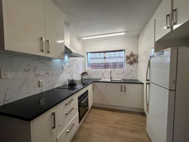 32 Landscape Road Pukekohe_1