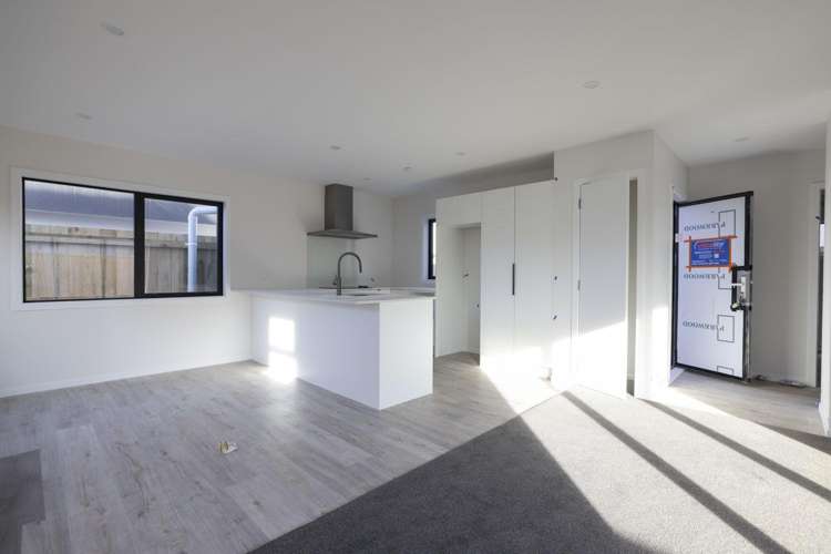 82-84 Gibbons Street_1