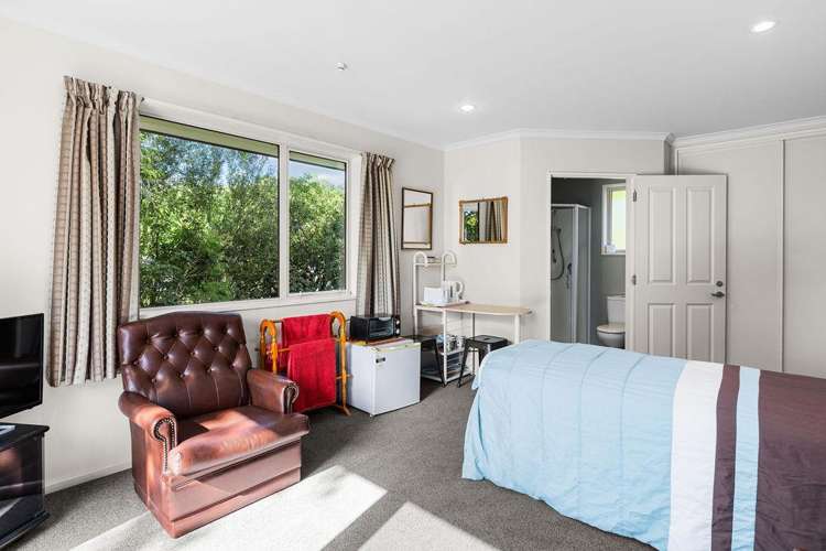 146 Chatmos Road Willowby_28