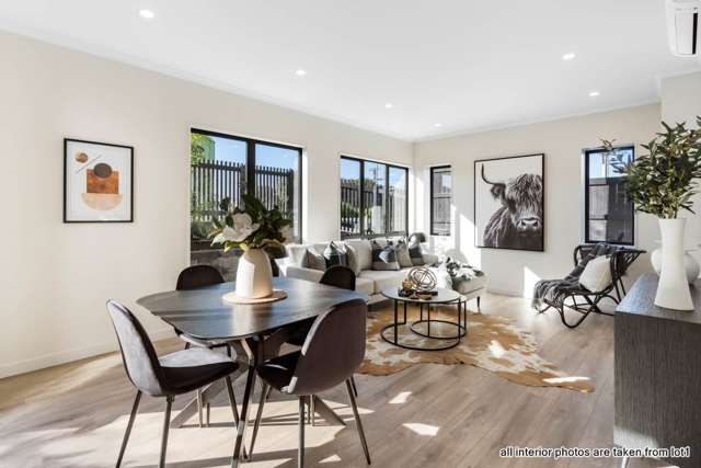 Modern Duplex Living, Westlake Zones