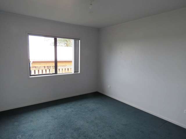 110 Kitchener Road Waiuku_4