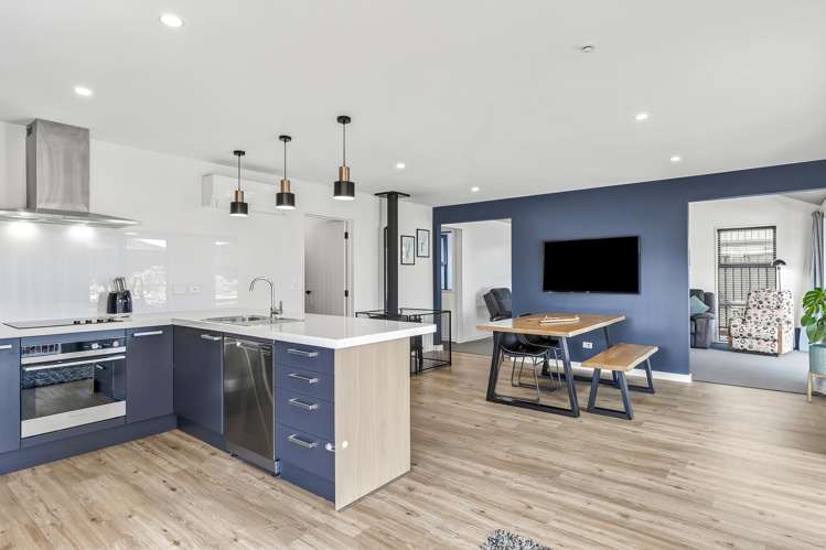 18 Swan Street Lake Hawea_6