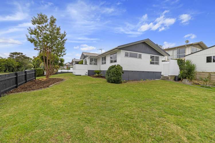 2 Edith Place Dinsdale_10