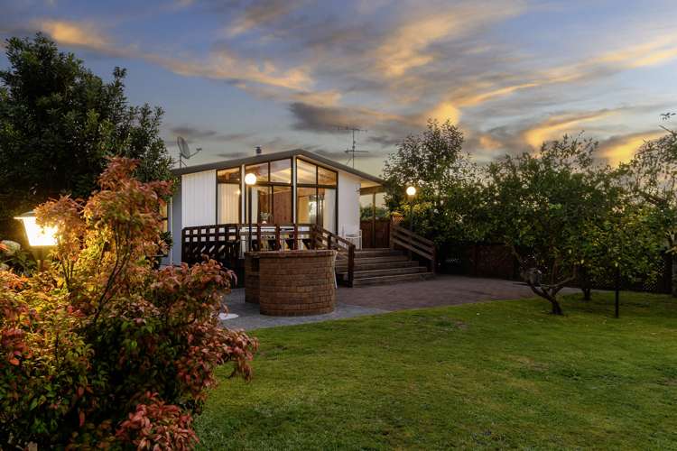 62 Jonathon Street Brookfield_13