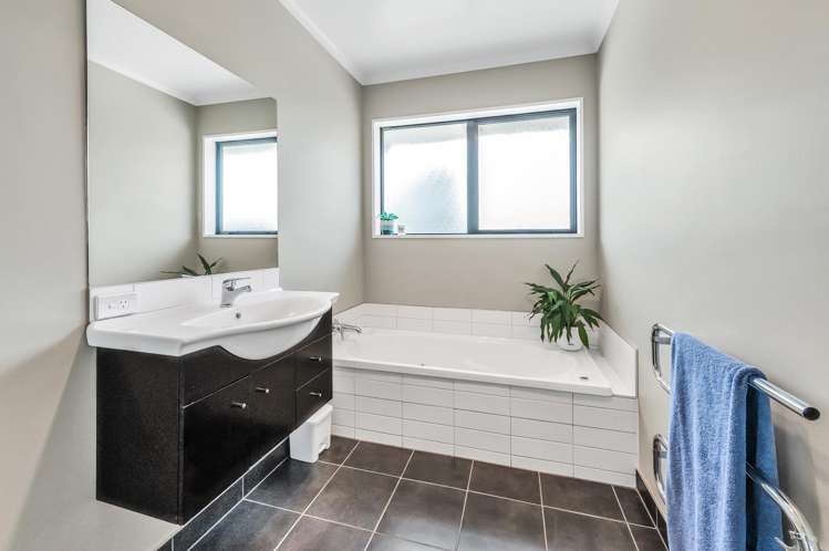 12 Frame Crescent Rolleston_21