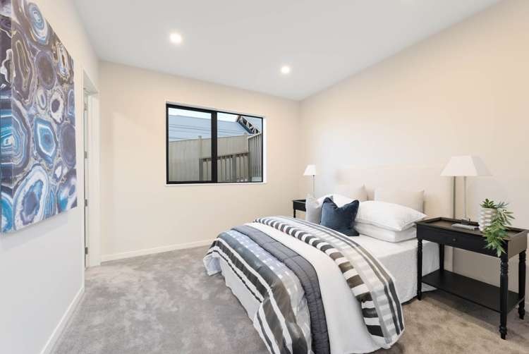 18 & 18a Katote Avenue Swanson_35