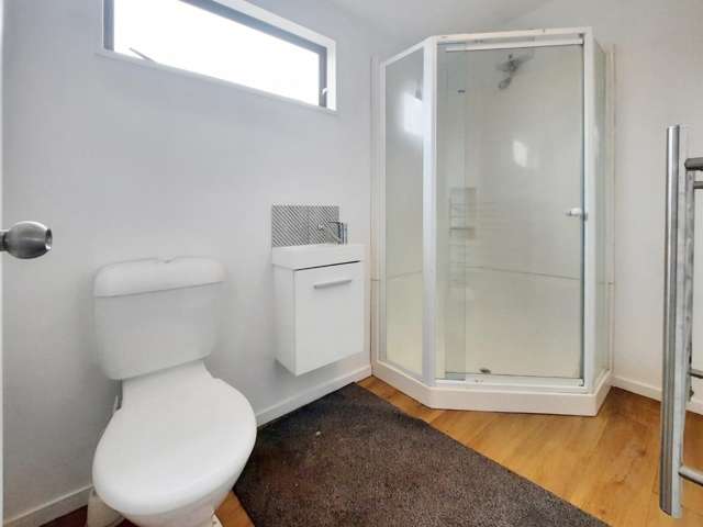 45 Hands Road 1486_4