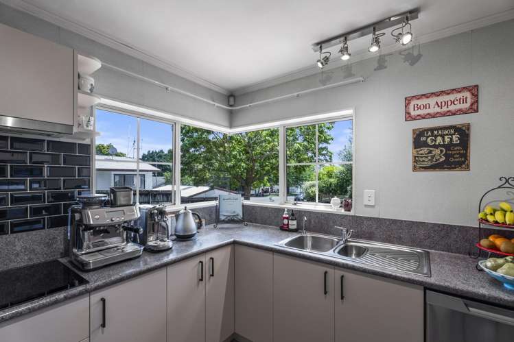 35 Cromwell Drive Fitzroy, Hamilton_5