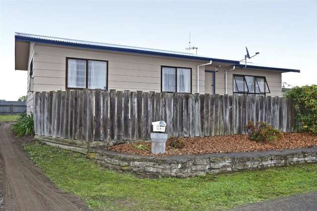 63 Tarbet Street Flaxmere_1