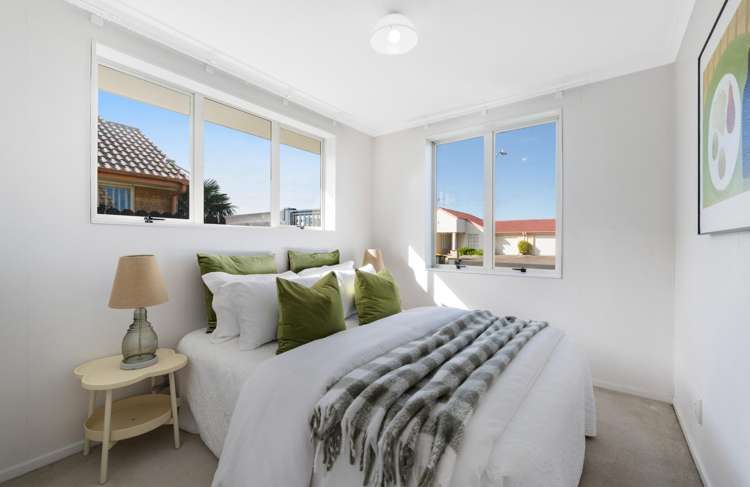 11 Fernbrook Close Burswood_19