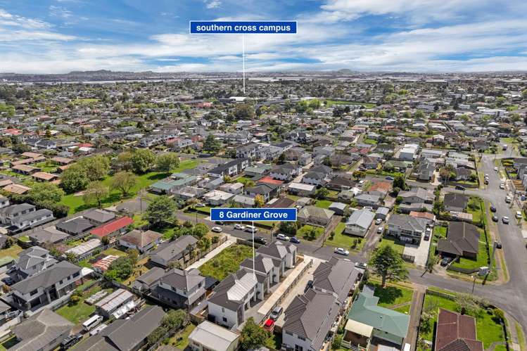 8D Gardiner Grove Mangere East_23