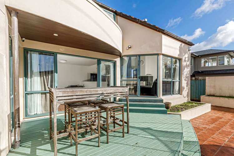 1/208 East Coast Road Forrest Hill_22