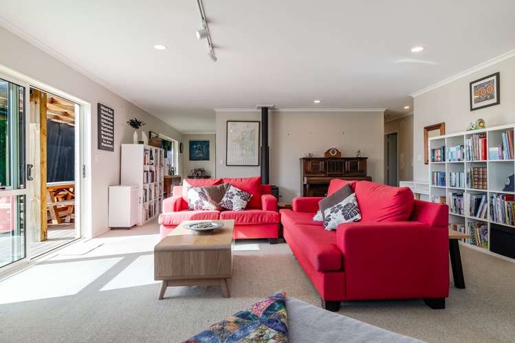 83 Williams Road Tokomaru_13