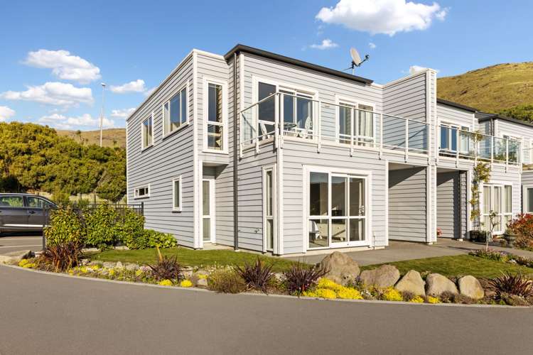 54/60 Port Hills Road_0