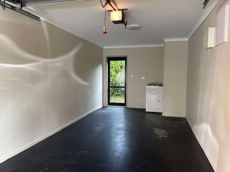 228/172 McLeod Road Te Atatu South_17