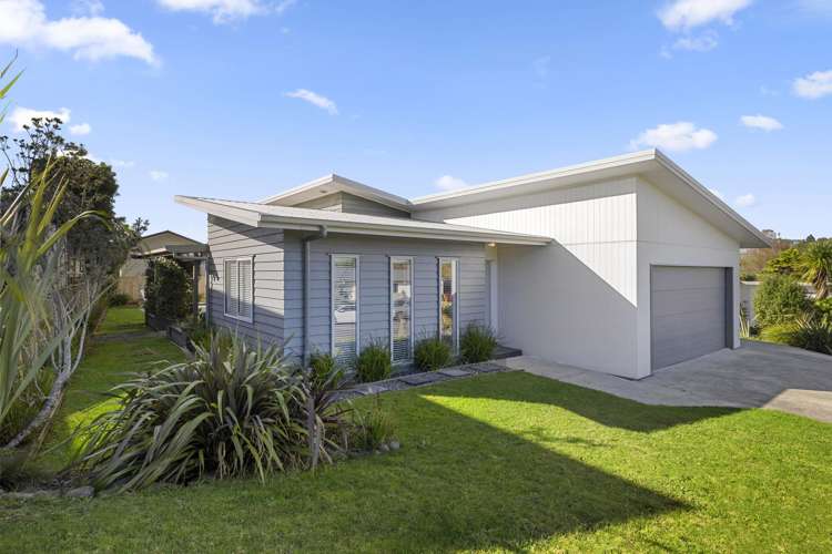 6 Puka Place Raglan_24