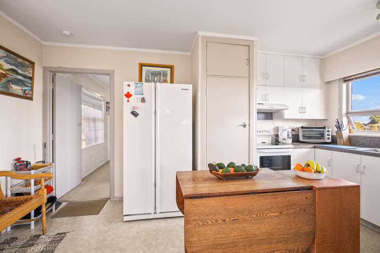 803 Richmond Street Thames_9