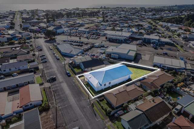 Ex-Church in Fitzroy &ndash; Occupy or Develop