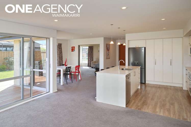 11 Kuta Street Pegasus_3