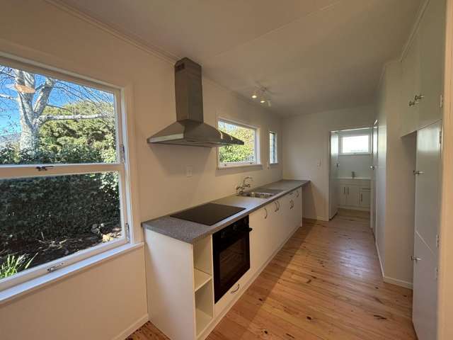 3/32 Cobham Crescent Stoke_4