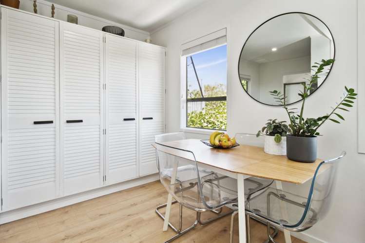 2/208 Rangatira Road Beach Haven_7