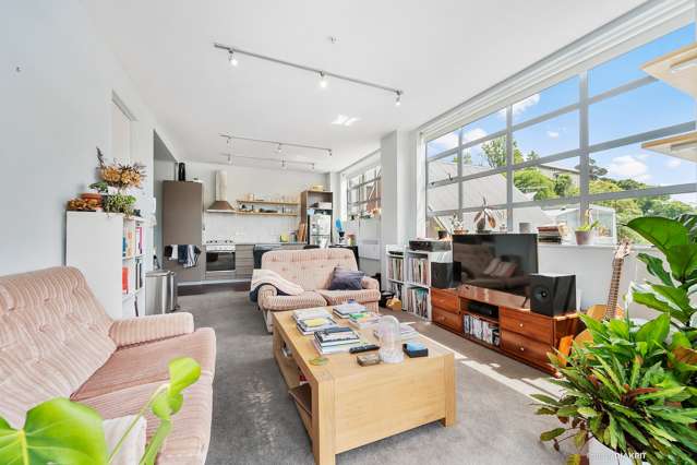 303/20 Hanson Street Mount Cook_1