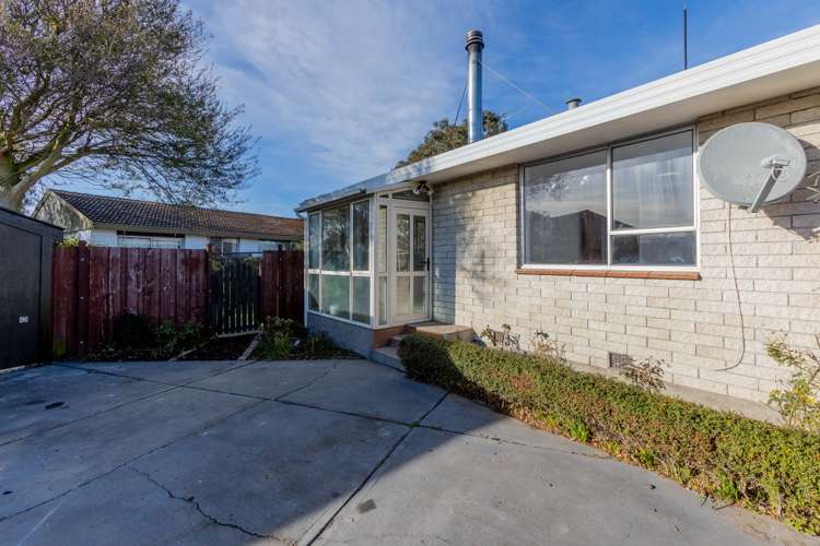 2/19 Leonie Place Aranui_10